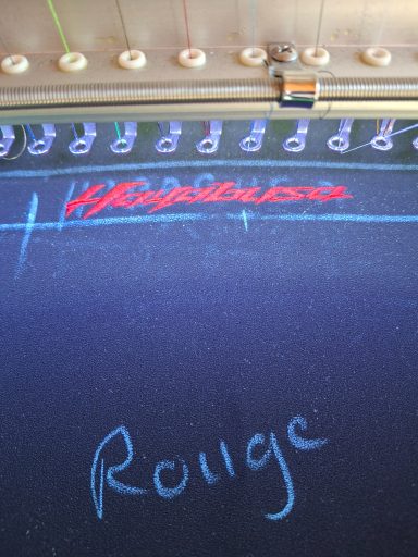 broderie pour sellerie de moto