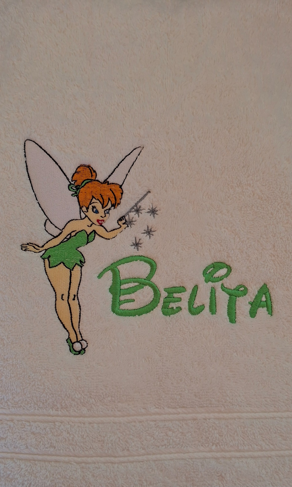 Broderie sur serviette Broderie sur serviette