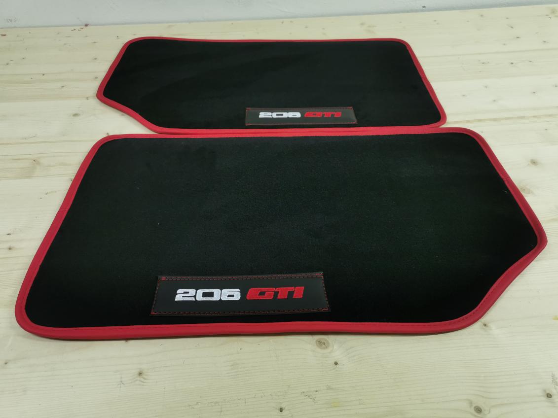 Broderie sellerie 205 GTI Broderie sellerie 205 GTI